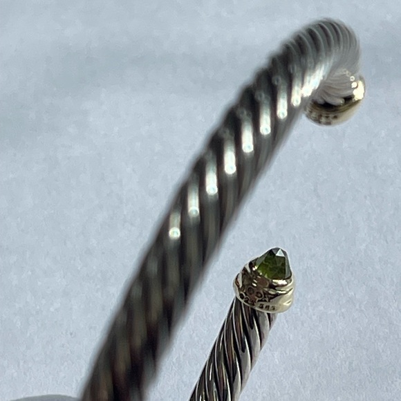 David Yurman Cable Classics Bracelet with 14k Gold & Peridot - Picture 6 of 10